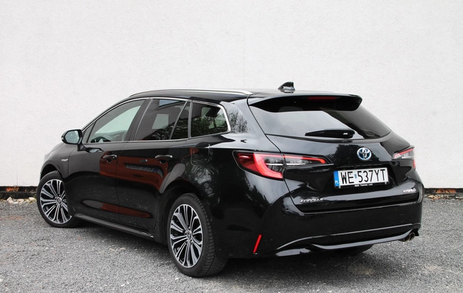 Toyota Corolla cena 109900 przebieg: 42100, rok produkcji 2020 z Stąporków małe 172